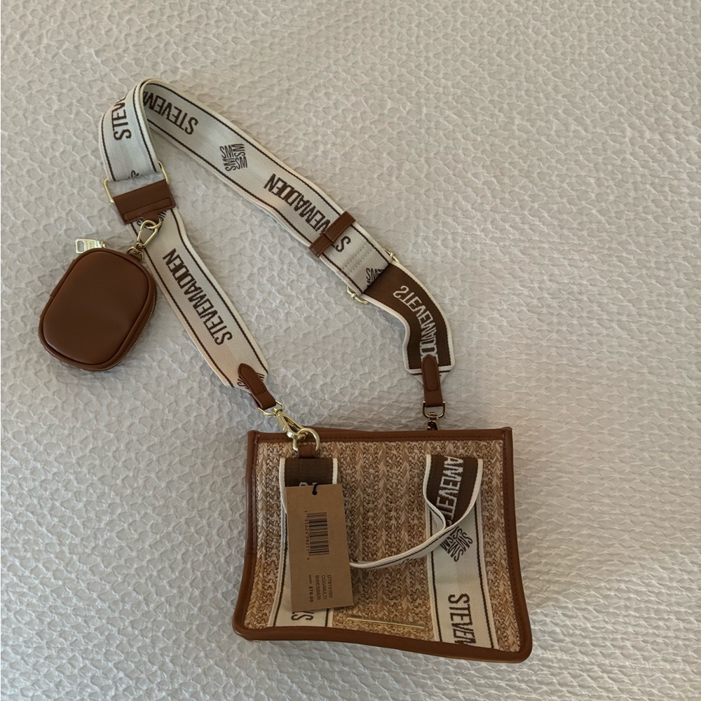 Steve Madden straw threaded bag